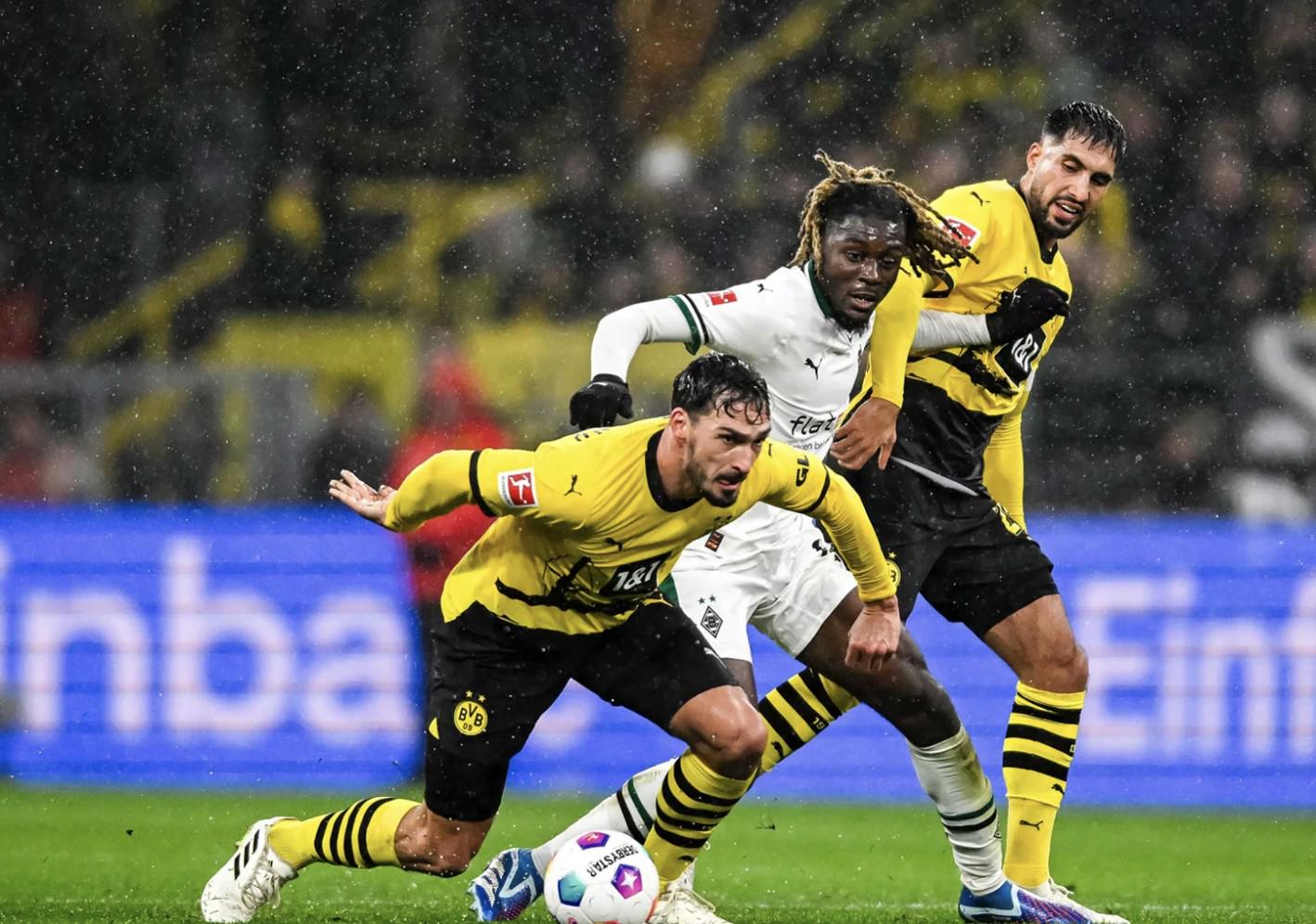 包含门兴格拉德巴赫冲刺阶段复出首秀，志在NBA常规赛名次提升，态度坚定，数据趋势出现新变化的词条