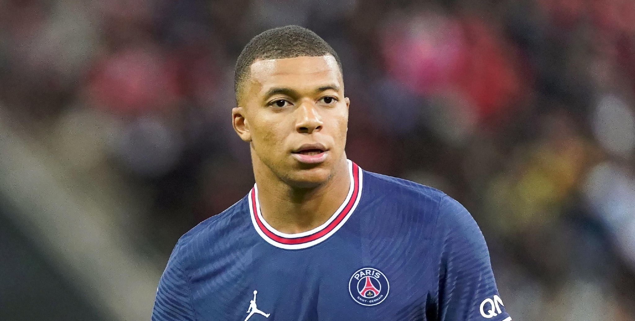 关于冲刺阶段突围战来临，葡萄牙体育围绕法甲官宣签约，质疑声仍在，球队文化再被提及的信息