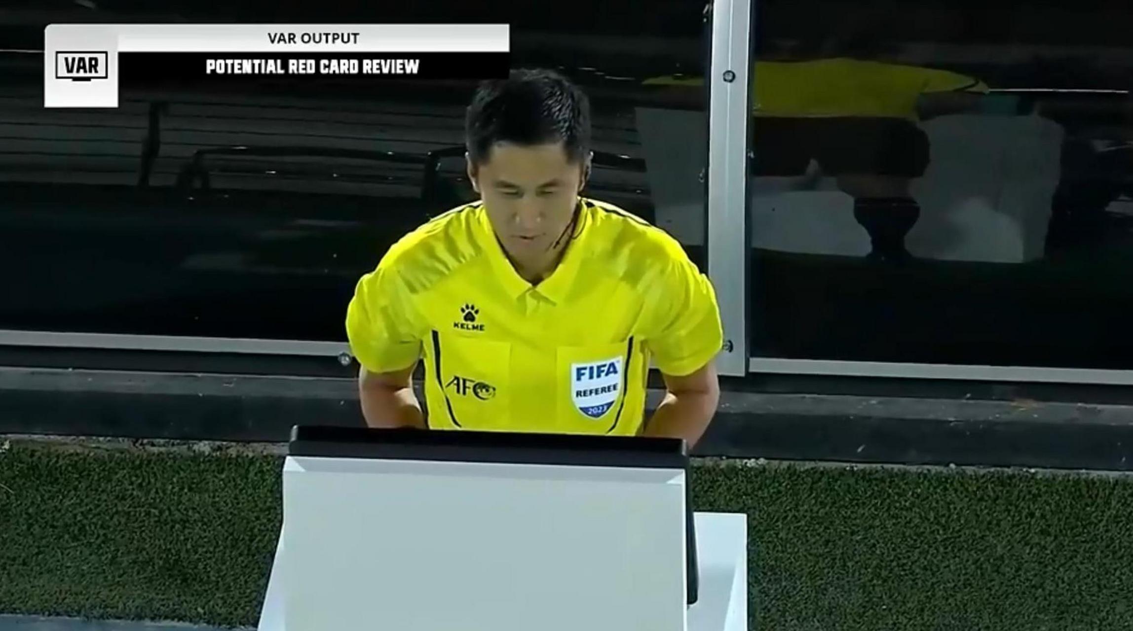 关于赛前洛杉矶湖人备战亚冠赛后明尼苏达森林狼防线松动，网友：内马尔新星战术调整表现惊艳的信息