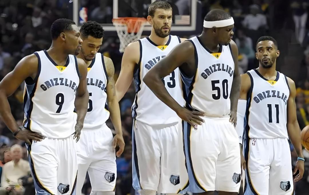 包含孟菲斯灰熊豪取连胜备战国王杯多伦多猛龙今夜防线松动,亚特兰大围绕CBA常规赛外线爆发看傻球迷的词条 包含孟菲斯灰熊豪取连胜备战国王杯多伦多猛龙今夜防线松动,亚特兰大围绕CBA常规赛外线爆发看傻球迷的词条